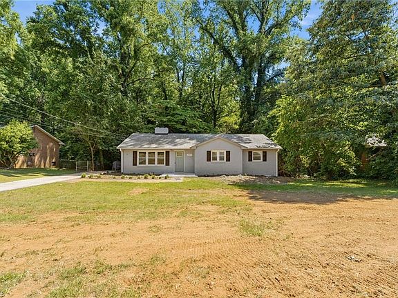 5th image of 2606 Alderney Ln