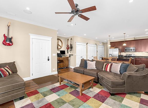 4th image of 4960 N Western Ave #2N
