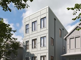 3126 W Lyndale St #2, Chicago, IL 60647