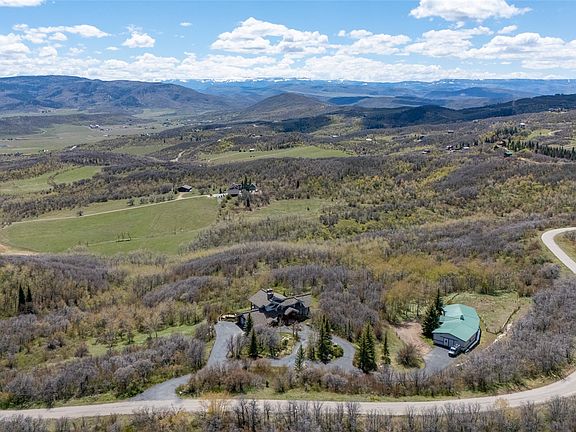 3rd image of 28405 Skyline Drive