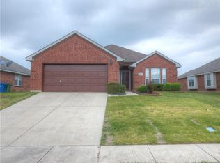 1809 Belmont Dr, Roanoke, TX 76262