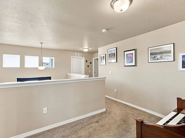 509 Wrangell Ln — Photo 18