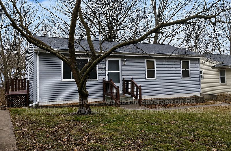 1st image of 8030 NE 50th St