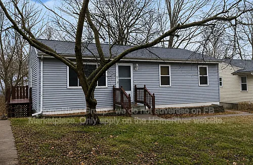 8030 NE 50th St Photo 1