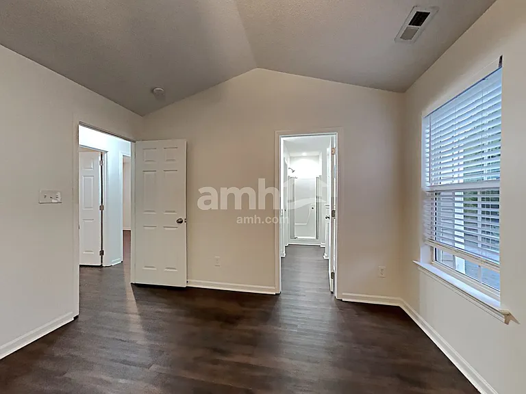 13929 Hatton Cross Dr — Photo 11