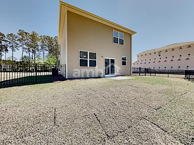 149 Blackstone Dr — Photo 17