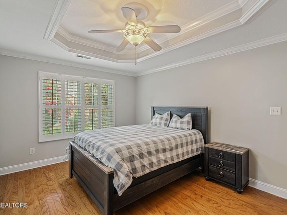 4th image of 6731 La Christa Way #6