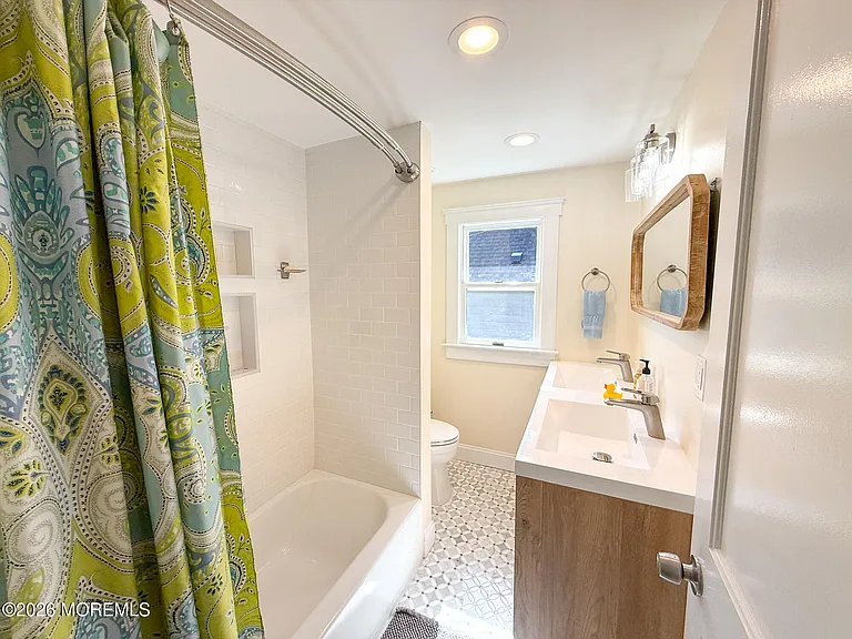 25 Ocean Ave — Photo 27