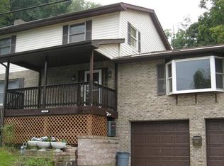 1515 Burlington Rd, Martins Ferry, OH 43935