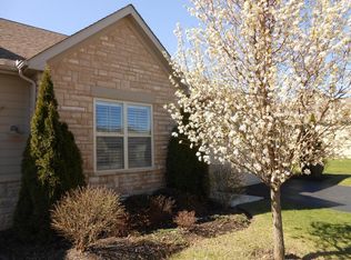 3695 Foresta Grand Dr, Powell, OH 43065