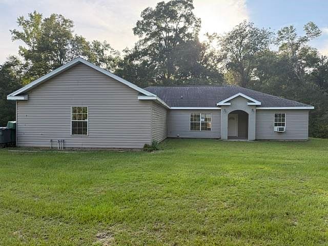 1st image of 130 Blueberry Ln