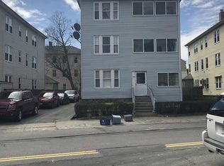 402 Grafton St, Worcester, MA 01604