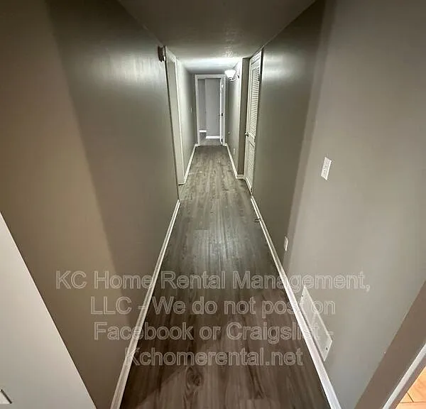 11314 N Lewis Ave — Photo 33