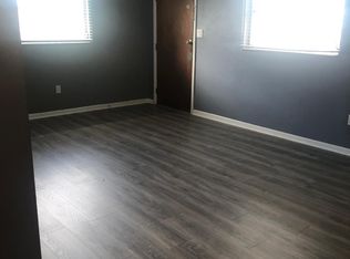 11941 144th St N APT 1, Largo, FL 33774
