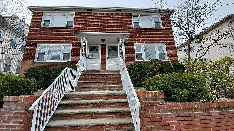 1st image of 65 Biltmore St