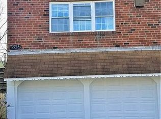 9928 S Canterbury Rd, Philadelphia, PA 19114