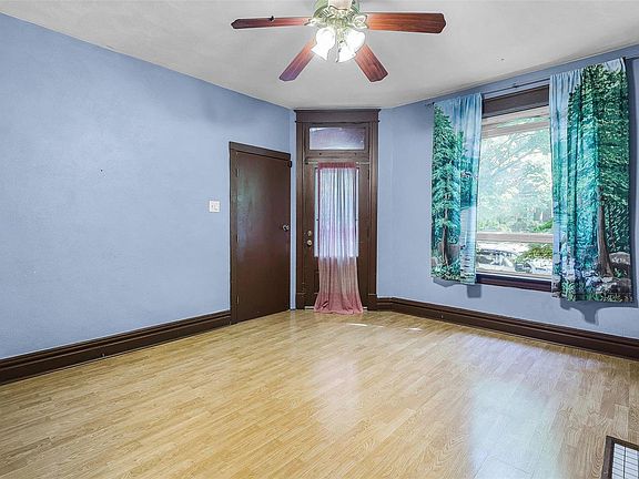 2nd image of 5231 Alaska Ave