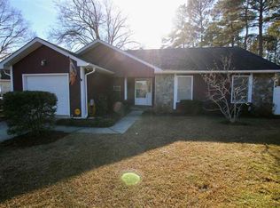 111 Pebble Ln, Myrtle Beach, SC 29588