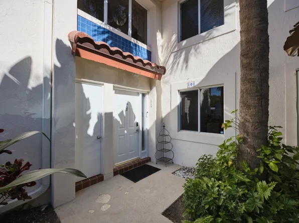 380 NW 67th Street Apt 101, Boca Raton, FL 33487