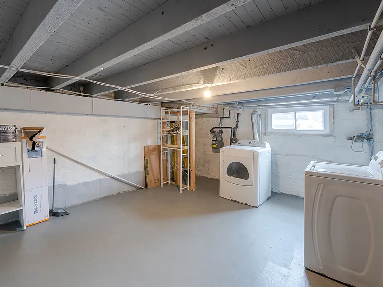 611 Oldham St — Photo 23
