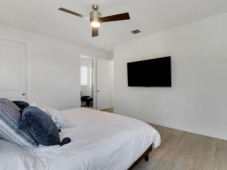5029 Grandiflora Rd — Photo 21