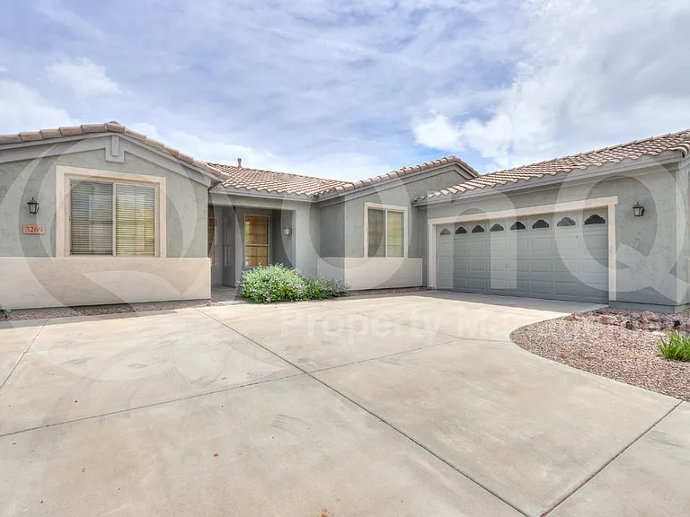3269 E Hopkins Rd — Photo 1