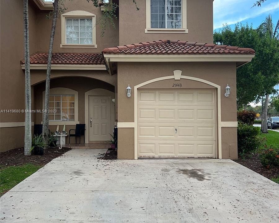 1st image of 21443 SW 85th Psge