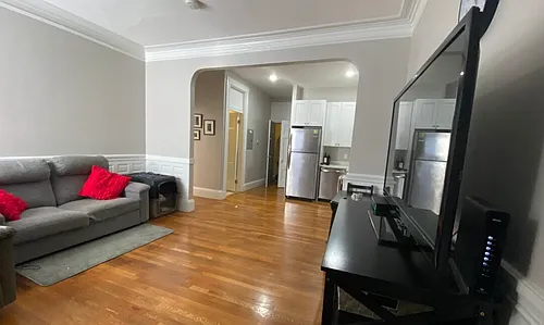 497 Beacon St #6 Photo 1