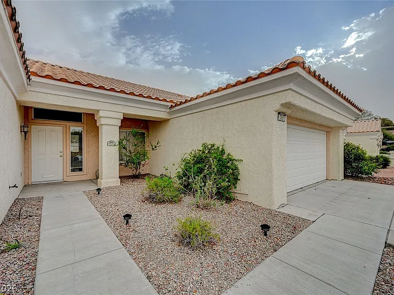 10501 City Clouds Ct — Photo 4