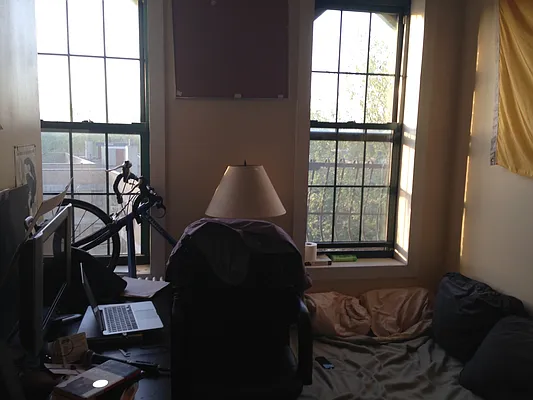 Rented by Nooklyn NYC LLC | media 31