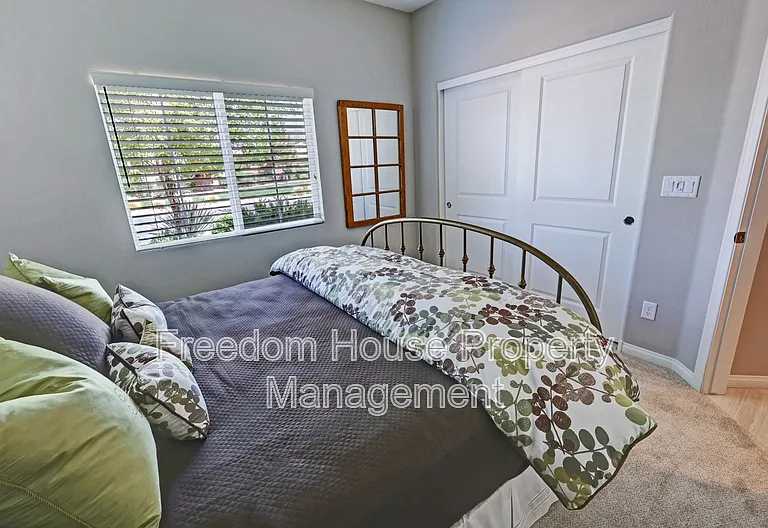 5245 E La Campana Dr — Photo 12