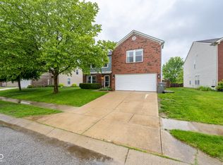 5522 Grassy Bank Dr, Indianapolis, IN 46237