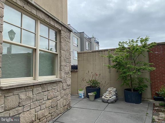 4th image of 133 Salter St