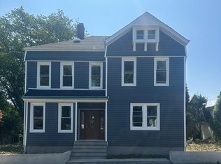 215 Sea Cliff Avenue, Sea Cliff, NY 11579