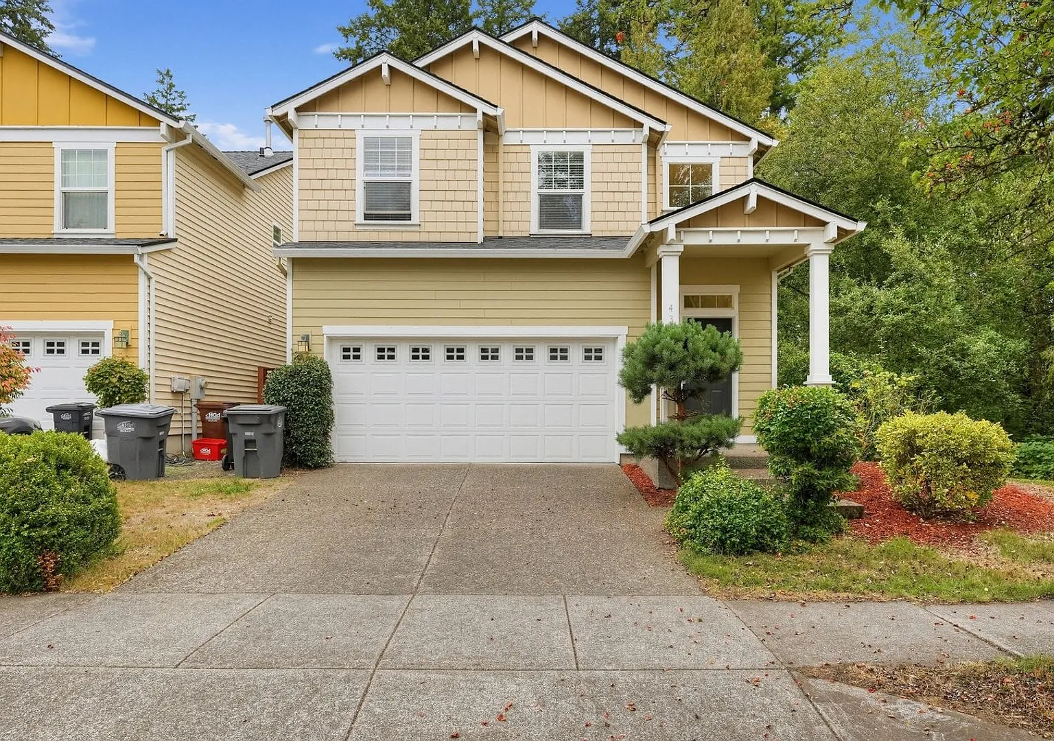 Spacious 4BR House in Hillsboro — Photo 2