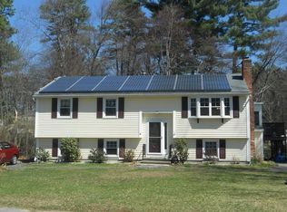 33 Seven Oaks Rd, North Billerica, MA 01862