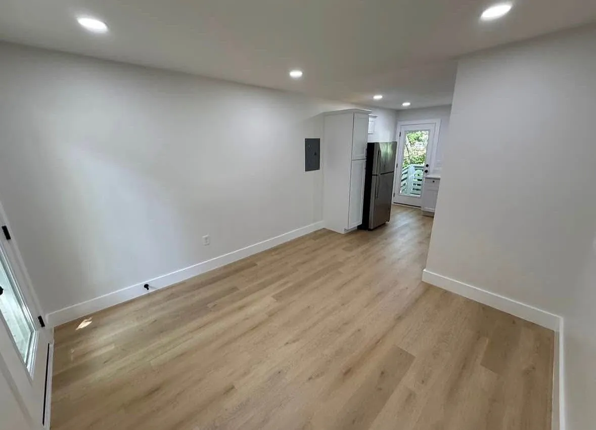2 bed, 600 sqft, $1,500 — Photo 3