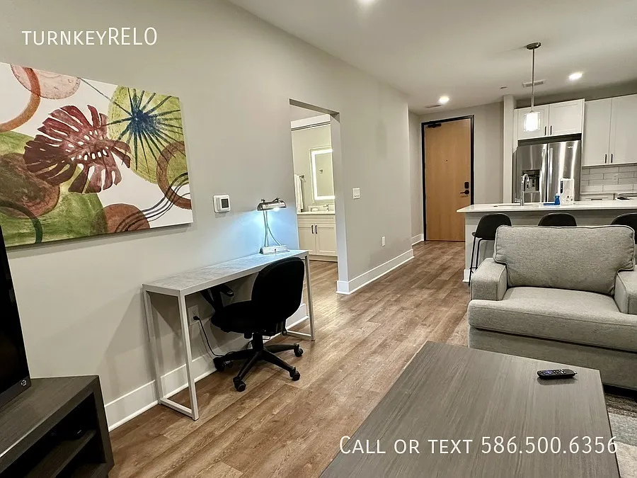 Furnished, Short Term, Corporate Apartment at Forum Flats in Troy — Photo 3