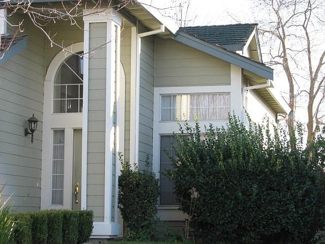 2nd image of 3124 Glentana Way