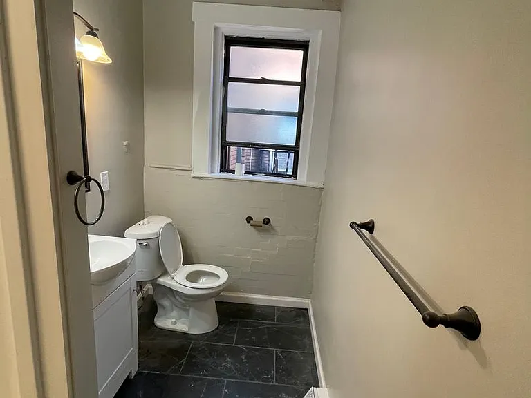 4901 Friendship Ave. — Photo 82