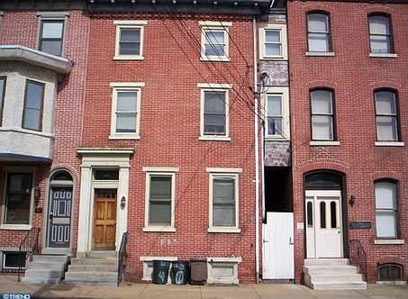1st image of 403 W 6th St