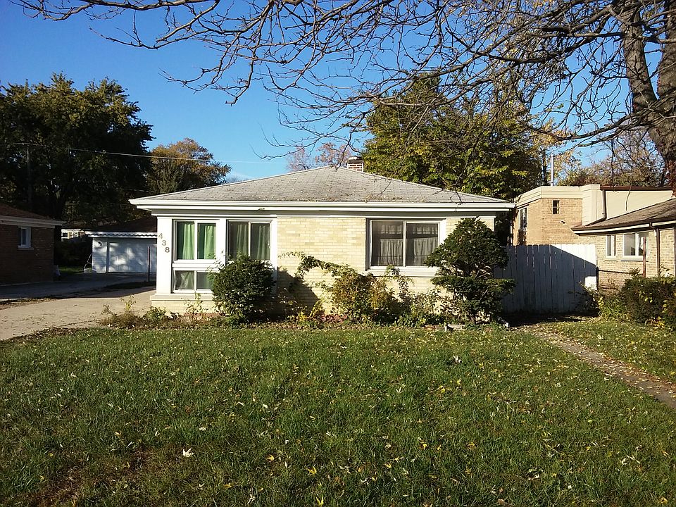 1st image of 438 Hyde Park Ave