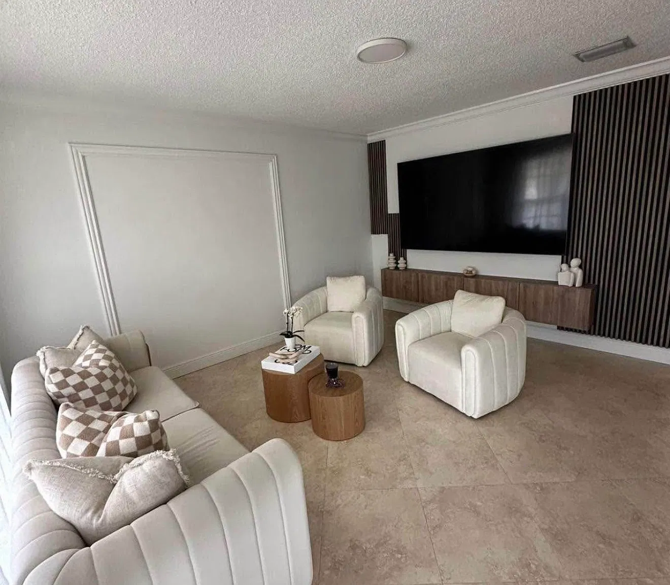 3 bed, 1624 sqft, $3,400 — Photo 3