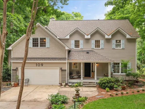 109 Hemingway Forest Pl, Raleigh, NC 27607