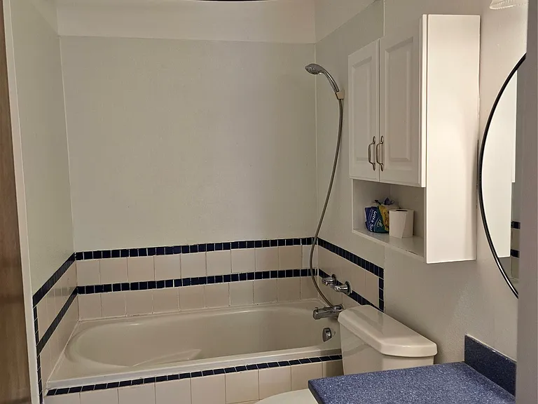 7805 S College Ave — Photo 11
