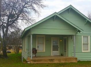 416 S Llano St, Whitney, TX 76692