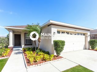 8007 Canterbury Lake Blvd, Tampa, FL 33619
