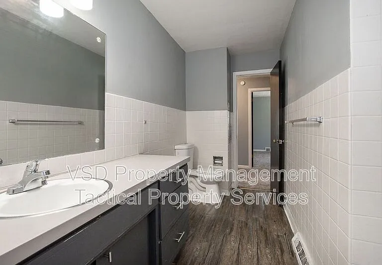 20115 Libby Rd — Photo 12