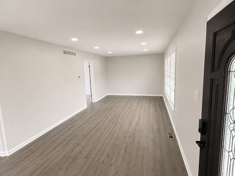 176 Knotty Oak Dr — Photo 31