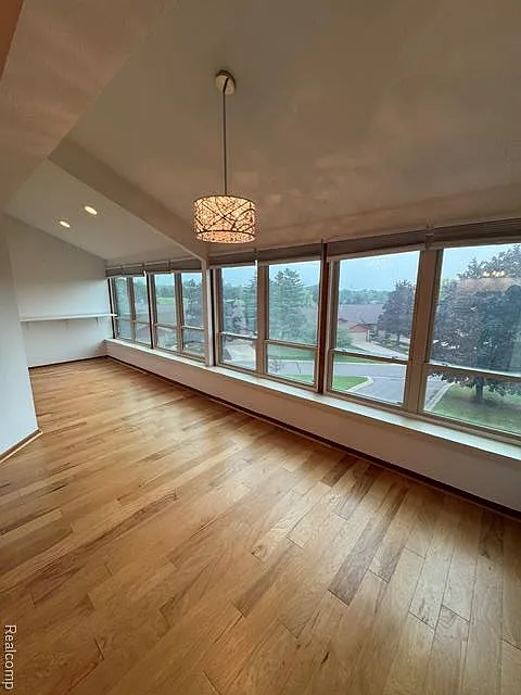 2 bed, 1568 sqft, $2,000 — Photo 3